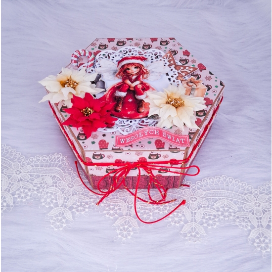 Pudełko świąteczne na prezent – mały upominek ręcznie robione PCZD006