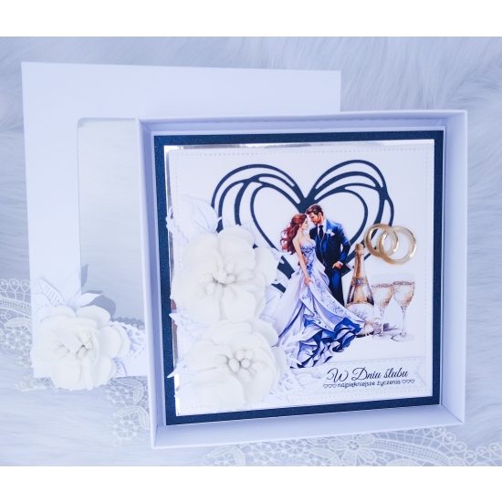 Pamiątka Ślubna kartka ręcznie robiona w pudełku 3D biało-granatowa KPBG02